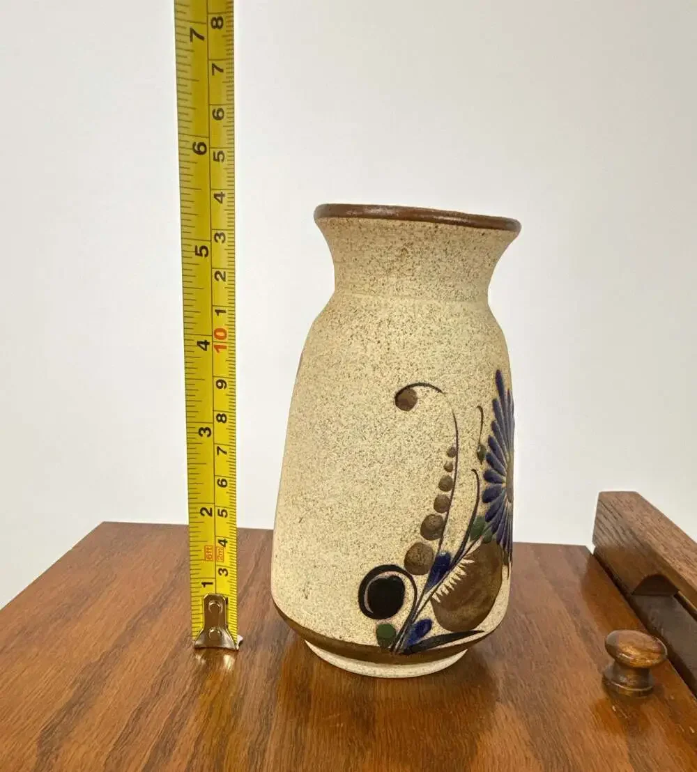 Vintage Z Mex Tonala Mexican Folk Art Hand Painted Sandstone Pottery Vase